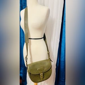 Vintage olive green leather purse WATHNE leather